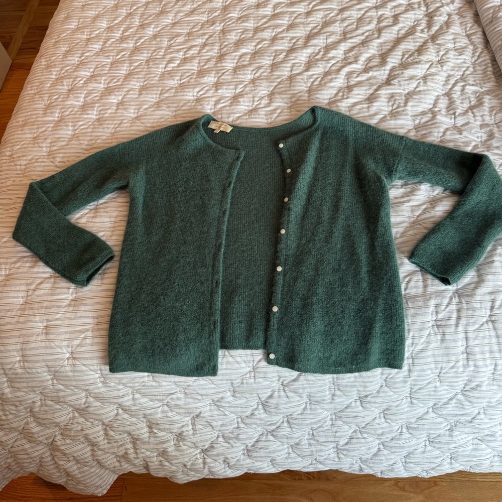 Sezane Gaspard Cardigan (Sage)